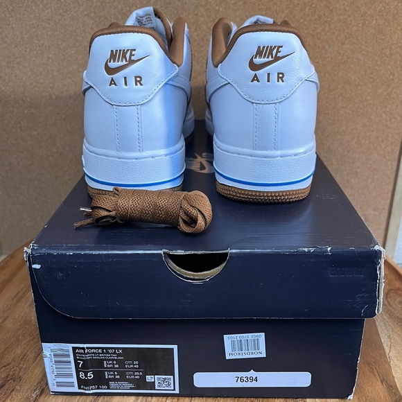 Nike 
Air Force 1 ‘07 LX
Brand new - Picture 3 of 13
